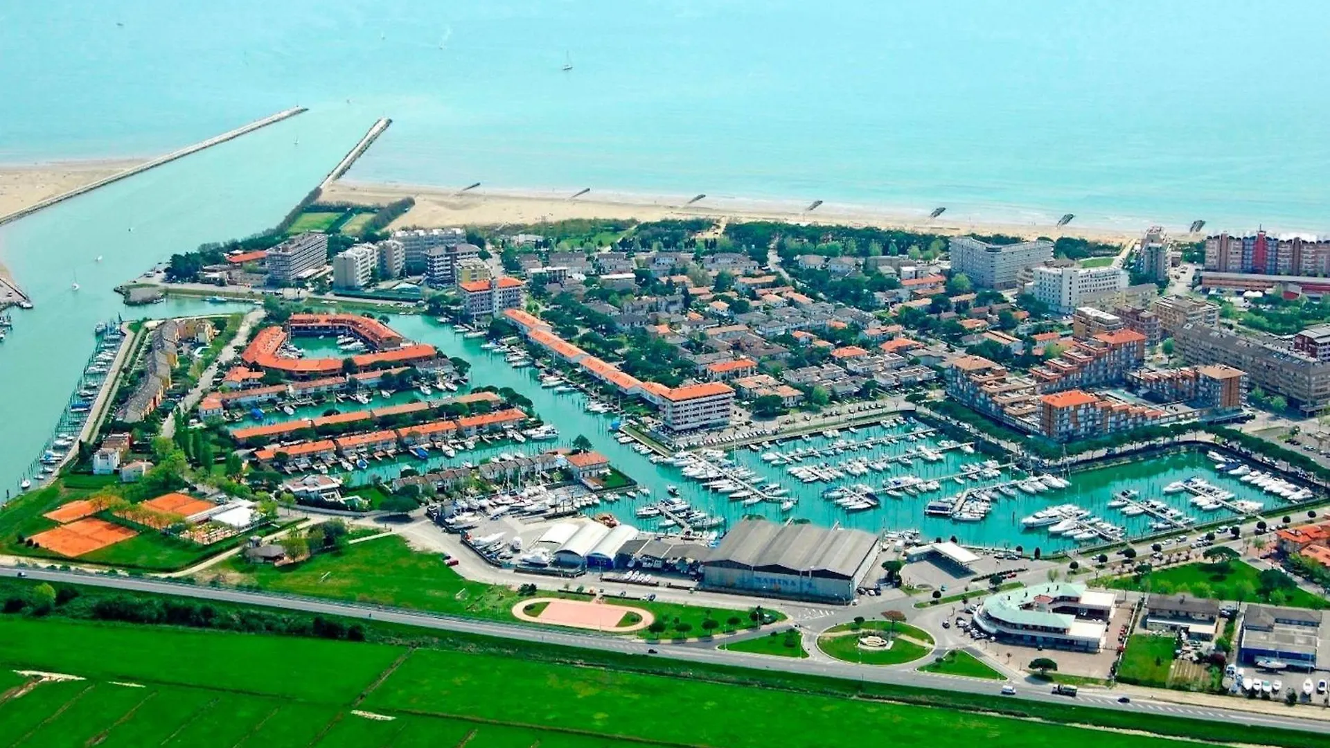 Bright Apartment With Pool Porto Santa Margherita di Caorle 0*,