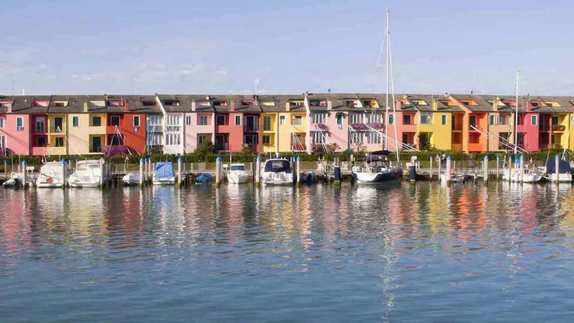 Bright Apartment With Pool Porto Santa Margherita di Caorle Italy