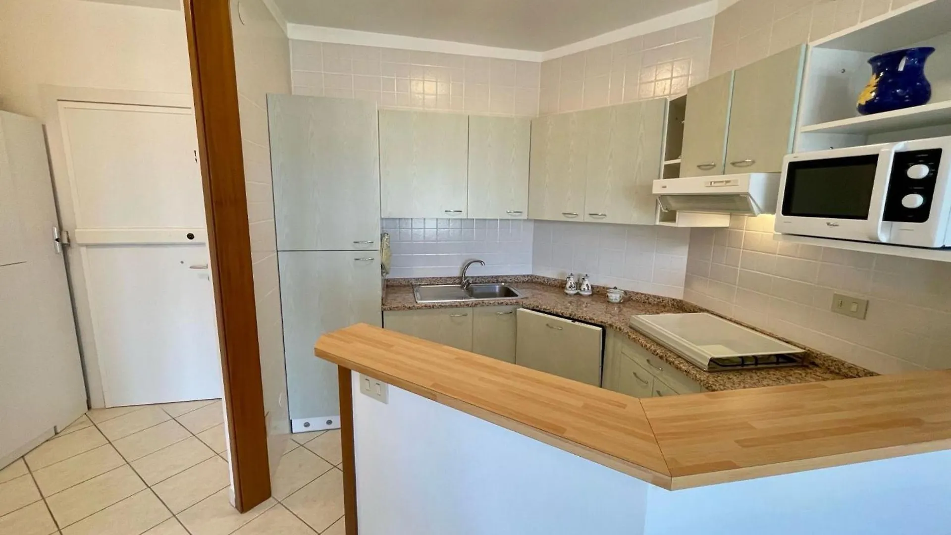 Bright Apartment With Pool Porto Santa Margherita di Caorle