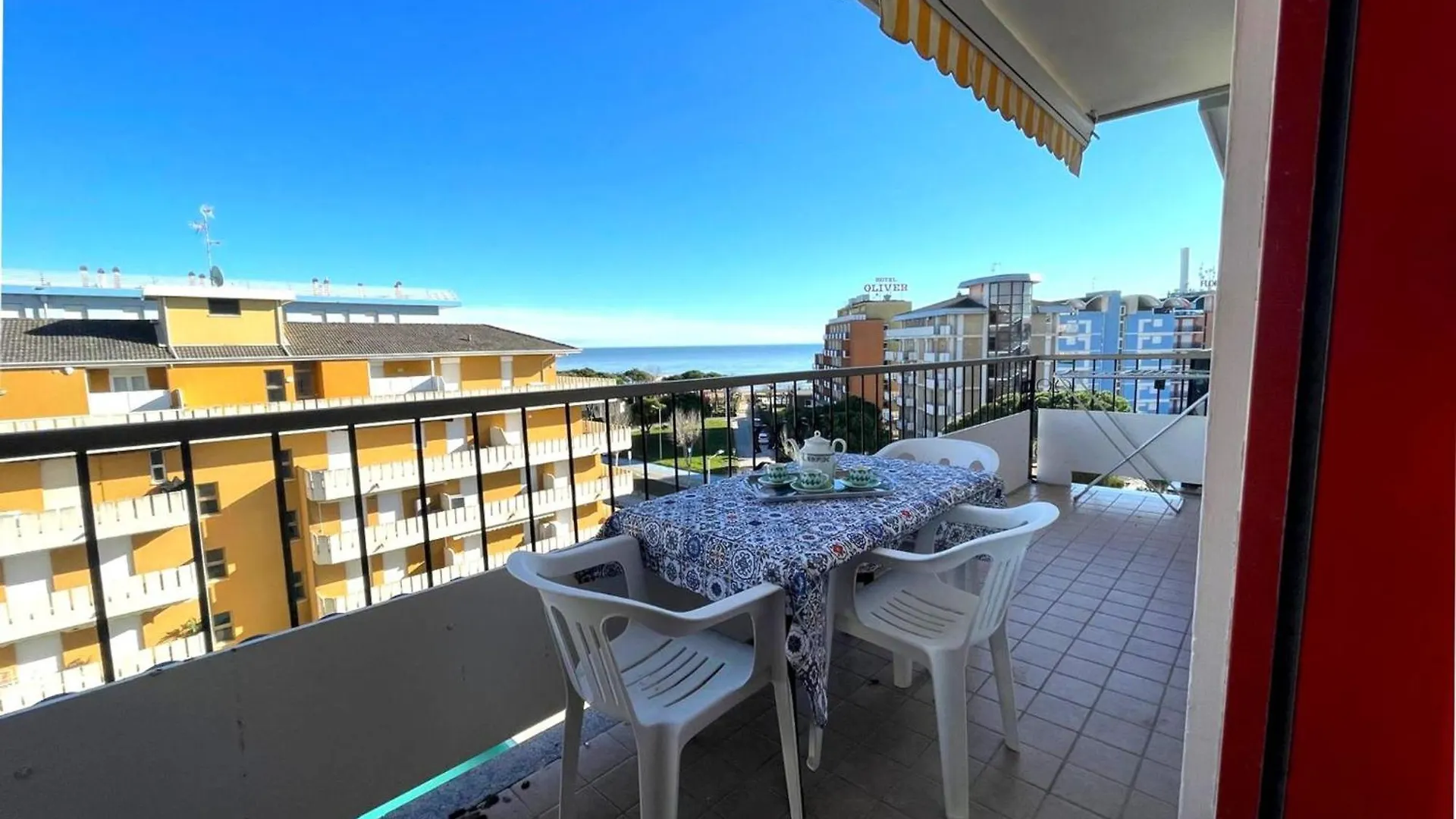 Bright Apartment With Pool Porto Santa Margherita di Caorle
